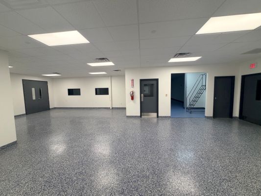 Suite 104 Warehouse, clean room, production