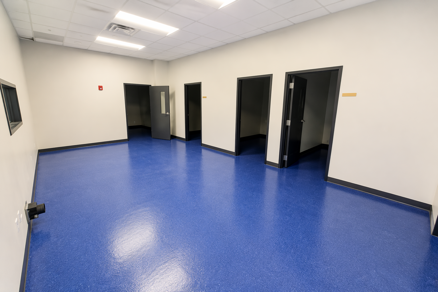 Suite 104 -Warehouse, production, clean room